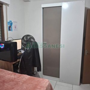 Apartamento com 68m², 2 dormitórios, 1 vaga, no bairro Rio Branco em Caxias do Sul para Comprar