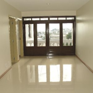 Apartamento com 113m², 3 dormitórios, 1 vaga, no bairro São José em Caxias do Sul para Comprar