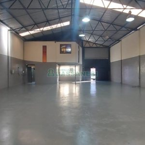 Pavilhão com 280m², no bairro Santa Catarina em Caxias do Sul para Alugar