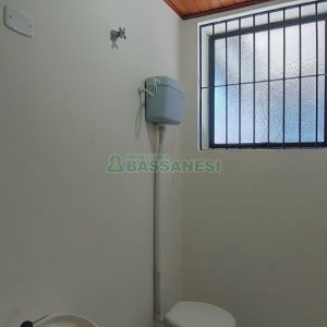 Pavilhão com 280m², no bairro Santa Catarina em Caxias do Sul para Alugar