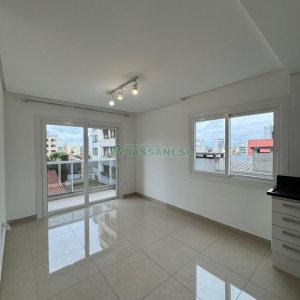 Apartamento com 64m², 2 dormitórios, 2 vagas, no bairro Panazzolo em Caxias do Sul para Comprar