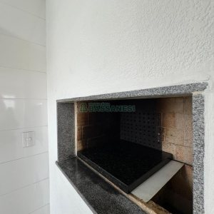 Apartamento com 64m², 2 dormitórios, 2 vagas, no bairro Panazzolo em Caxias do Sul para Comprar