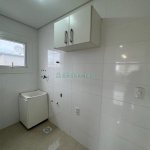 Apartamento com 64m², 2 dormitórios, 2 vagas, no bairro Panazzolo em Caxias do Sul para Comprar