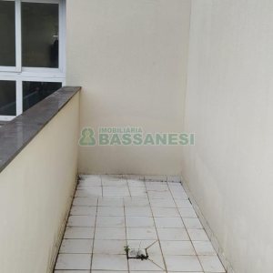 Loja com 330m², no bairro Panazzolo em Caxias do Sul para Alugar