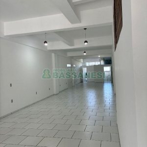 Loja com 80m², no bairro Esplanada em Caxias do Sul para Alugar