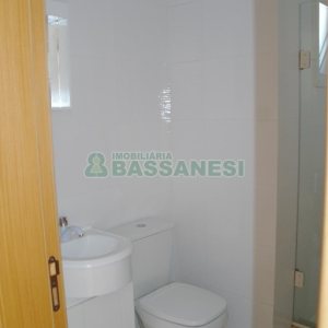 Apartamento com 85m², 2 dormitórios, 2 vagas, no bairro Sagrada Família em Caxias do Sul para Comprar