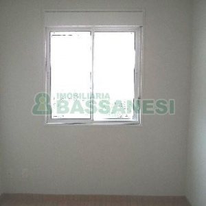 Apartamento com 54m², 2 dormitórios, 1 vaga, no bairro De Lazzer em Caxias do Sul para Alugar