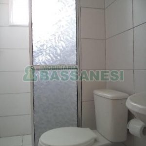 Apartamento com 54m², 2 dormitórios, 1 vaga, no bairro De Lazzer em Caxias do Sul para Alugar