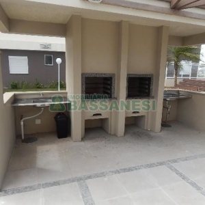 Apartamento com 54m², 2 dormitórios, 1 vaga, no bairro De Lazzer em Caxias do Sul para Alugar