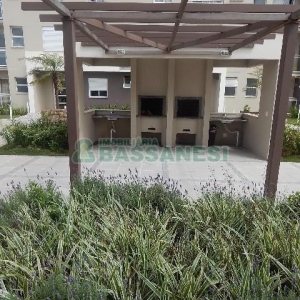 Apartamento com 54m², 2 dormitórios, 1 vaga, no bairro De Lazzer em Caxias do Sul para Alugar