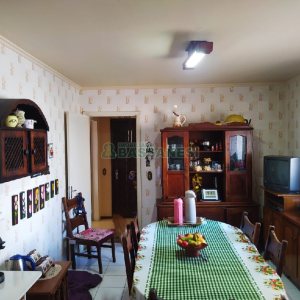 Apartamento com 128m², 3 dormitórios, 1 vaga, no bairro São Pelegrino em Caxias do Sul para Comprar