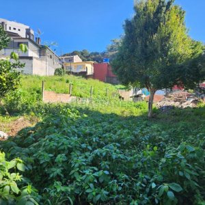 Terreno, 2 dormitórios, 2 vagas, no bairro São José em Caxias do Sul para Comprar