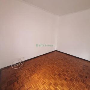 Apartamento com 90m², 3 dormitórios, 1 vaga, no bairro Medianeira em Caxias do Sul para Alugar