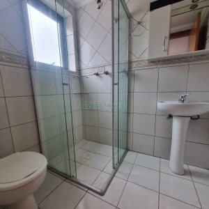 Apartamento com 90m², 3 dormitórios, 1 vaga, no bairro Medianeira em Caxias do Sul para Alugar