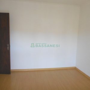 Apartamento com 90m², 2 dormitórios, 1 vaga, no bairro Sanvitto em Caxias do Sul para Comprar