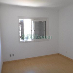 Apartamento com 90m², 2 dormitórios, 1 vaga, no bairro Sanvitto em Caxias do Sul para Comprar