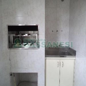 Apartamento com 90m², 2 dormitórios, 1 vaga, no bairro Sanvitto em Caxias do Sul para Comprar