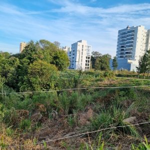 Terreno, no bairro Vila Horn em Caxias do Sul para Comprar