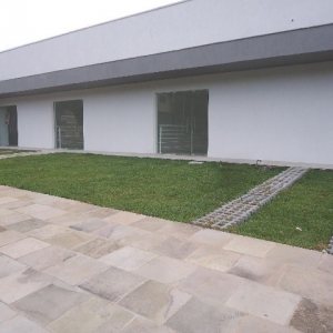 Loja com 610m², no bairro Universitário em Caxias do Sul para Alugar