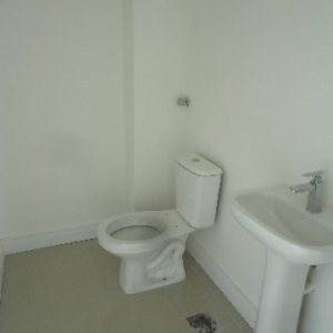 Loja com 610m², no bairro Universitário em Caxias do Sul para Alugar