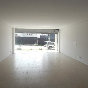 Loja com 198m², 2 vagas, no bairro Villagio Iguatemi em Caxias do Sul para Alugar