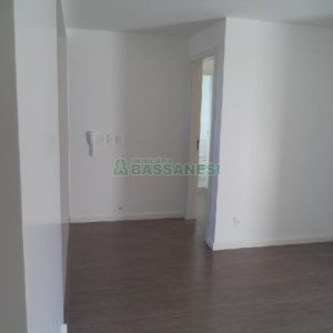Apartamento com 97m², 2 dormitórios, 2 vagas, no bairro Panazzolo em Caxias do Sul para Comprar