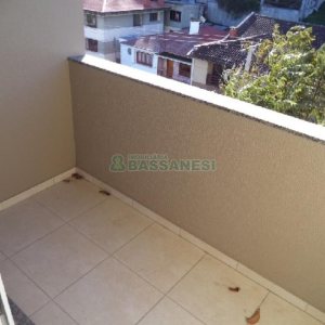 Apartamento com 97m², 2 dormitórios, 2 vagas, no bairro Panazzolo em Caxias do Sul para Comprar