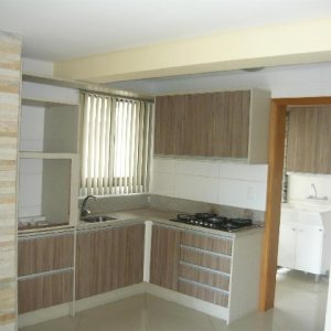 Apartamento com 119m², 3 dormitórios, 2 vagas, no bairro Madureira em Caxias do Sul para Comprar