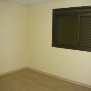 Apartamento com 119m², 3 dormitórios, 2 vagas, no bairro Madureira em Caxias do Sul para Comprar