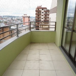 Apartamento com 119m², 3 dormitórios, 2 vagas, no bairro Madureira em Caxias do Sul para Comprar