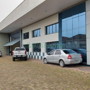 Pavilhão com 640m², no bairro Santa Catarina em Caxias do Sul para Alugar