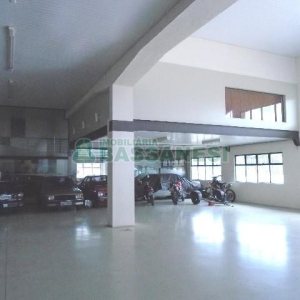 Pavilhão com 640m², no bairro Santa Catarina em Caxias do Sul para Alugar
