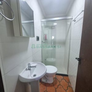 Apartamento com 112m², 3 dormitórios, 1 vaga, no bairro Centro em Caxias do Sul para Comprar