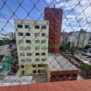 Apartamento com 112m², 3 dormitórios, 1 vaga, no bairro Centro em Caxias do Sul para Comprar