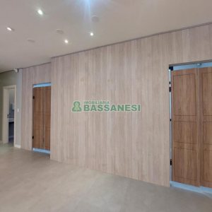 Loja com 130m², no bairro Centro em Caxias do Sul para Alugar