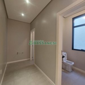 Loja com 130m², no bairro Centro em Caxias do Sul para Alugar