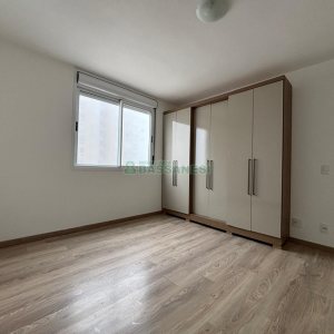 Apartamento com 112m², 3 dormitórios, 2 vagas, no bairro Cristo Redentor em Caxias do Sul para Alugar