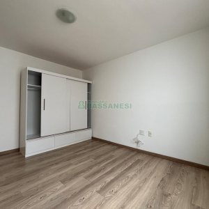 Apartamento com 112m², 3 dormitórios, 2 vagas, no bairro Cristo Redentor em Caxias do Sul para Alugar