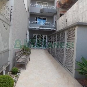 Apartamento com 95m², 3 dormitórios, 1 vaga, no bairro Lourdes em Caxias do Sul para Alugar