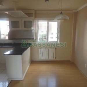 Apartamento com 95m², 3 dormitórios, 1 vaga, no bairro Lourdes em Caxias do Sul para Alugar