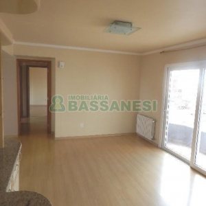 Apartamento com 95m², 3 dormitórios, 1 vaga, no bairro Lourdes em Caxias do Sul para Alugar
