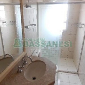 Apartamento com 95m², 3 dormitórios, 1 vaga, no bairro Lourdes em Caxias do Sul para Alugar