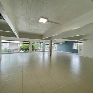 Loja com 315m², no bairro São Pelegrino em Caxias do Sul para Alugar