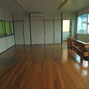 Pavilhão com 700m², no bairro São José em Caxias do Sul para Alugar