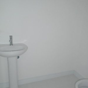 Sala com 42m², 1 vaga, no bairro Pio X em Caxias do Sul para Comprar