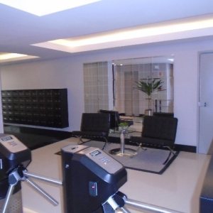 Sala com 42m², 1 vaga, no bairro Pio X em Caxias do Sul para Comprar