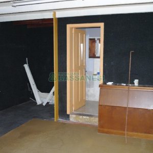 Loja com 130m², no bairro São Pelegrino em Caxias do Sul para Alugar