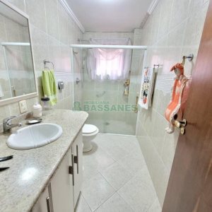 Apartamento com 144m², 3 dormitórios, 2 vagas, no bairro Panazzolo em Caxias do Sul para Alugar