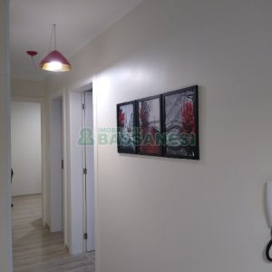 Apartamento com 49m², 2 dormitórios, 1 vaga, no bairro Vinhedos em Caxias do Sul para Comprar