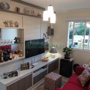 Apartamento com 49m², 2 dormitórios, 1 vaga, no bairro Vinhedos em Caxias do Sul para Comprar